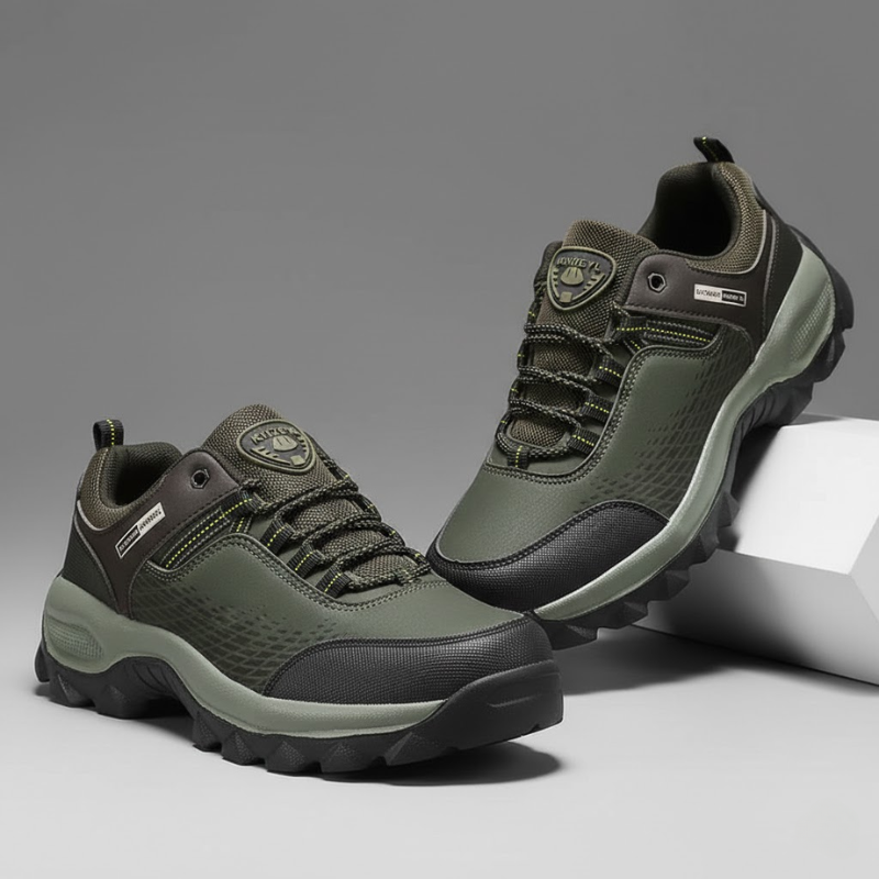 Men’s Apex Outdoor Runner Shoes