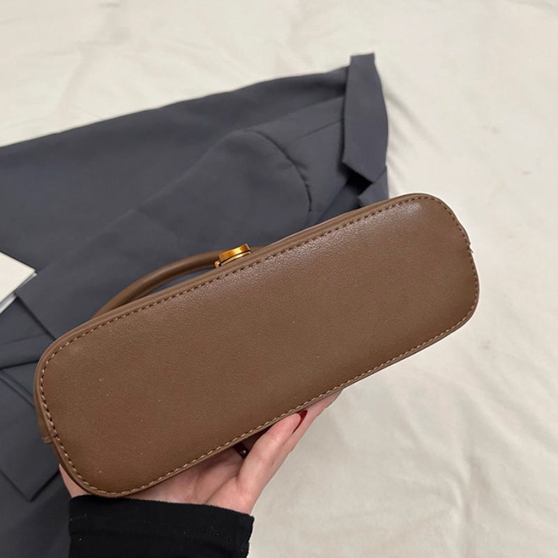 Leopard Print Shoulder Bag