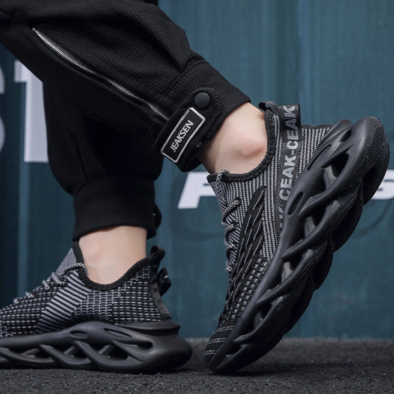 Men's Kinetic Apex Blade Runner Shoes