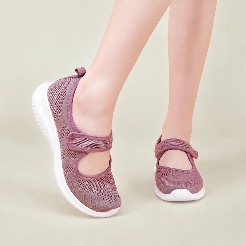 Lunara Softstep Mesh Runners
