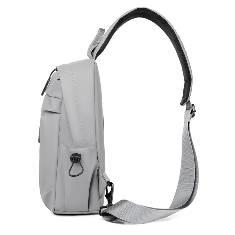 Men's Large Capacity Polyester Travel Chest Bag