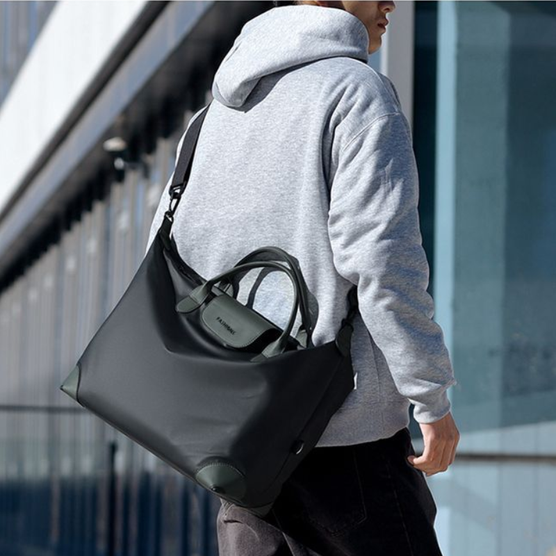 Essential Weekend Holdall Duffel Bag