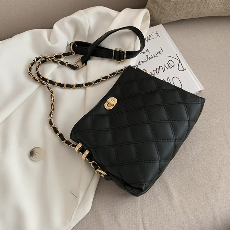 Diamond Chain Style Mini Shoulder Bag