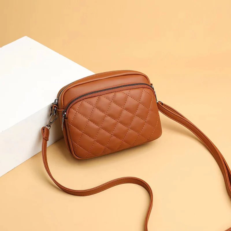 Noir Quilt Crossbody Bag