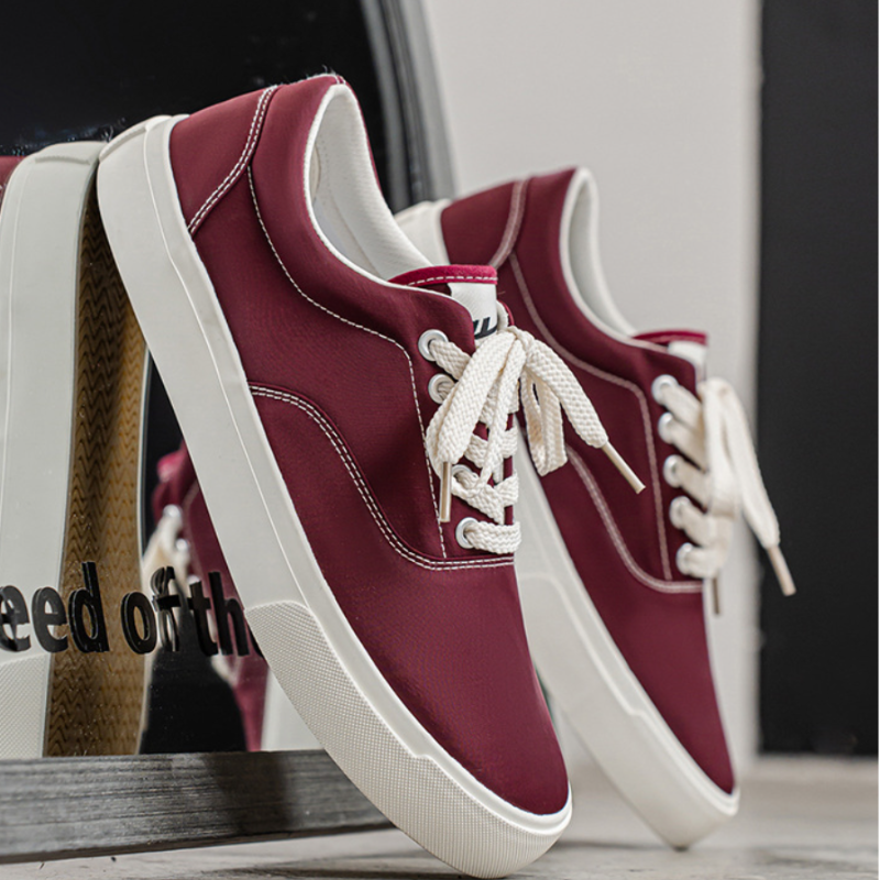 SummerEase Canvas Sneakers