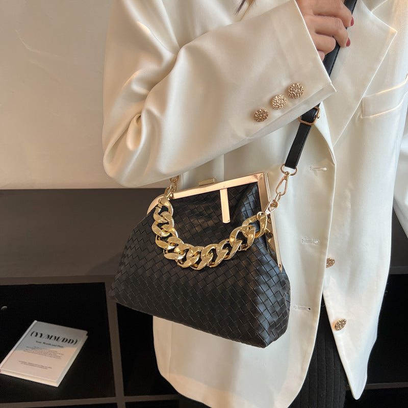 Retro Saddle Chain Shoulder Bag