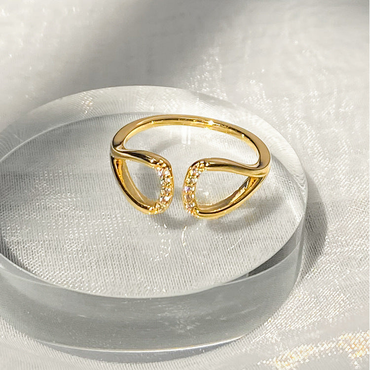 Auric Loop Retro Open Ring