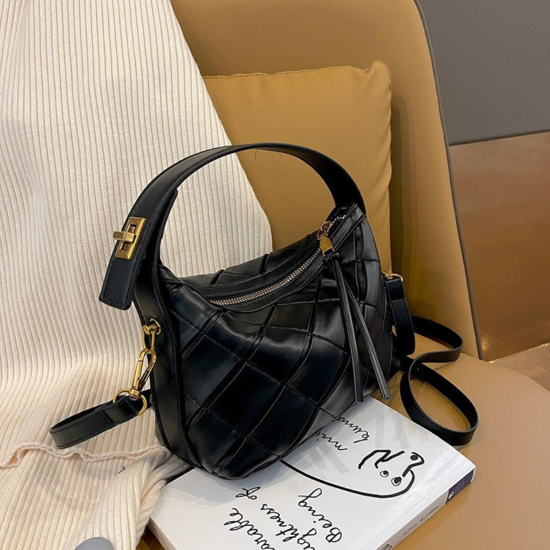 Retro Woven Small Square Crossbody Bag