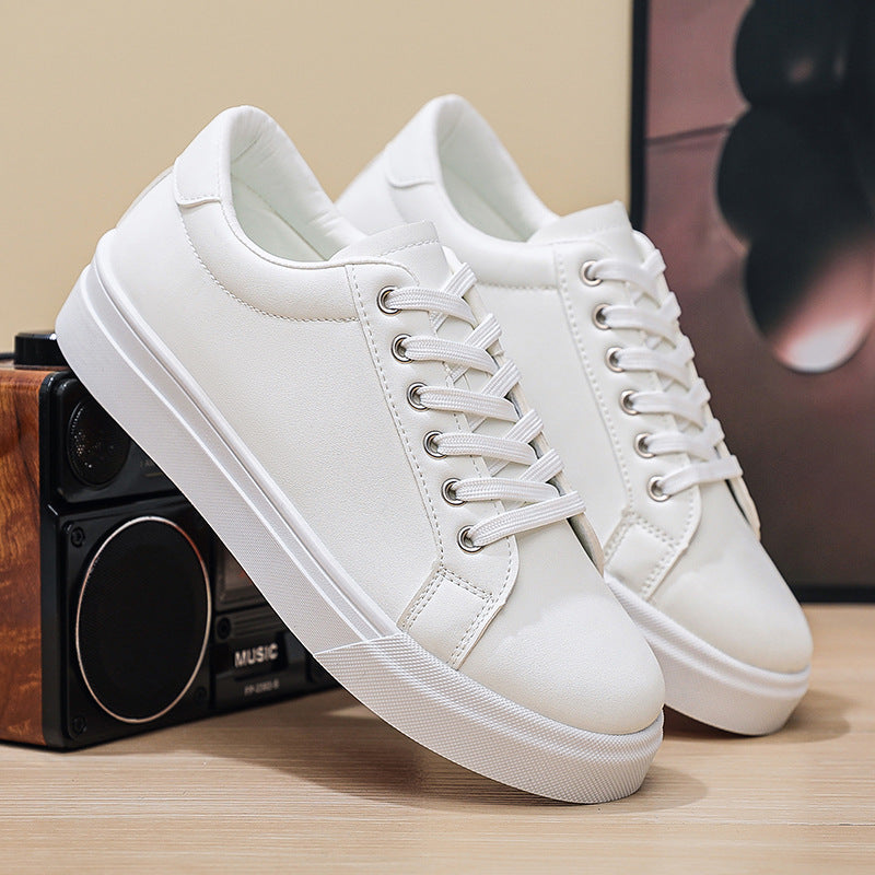 Men’s Classic Low-Top Sneakers