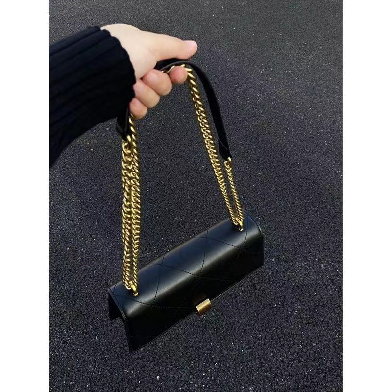 Autumn Embroidered Diamond Chain Small Square Bag