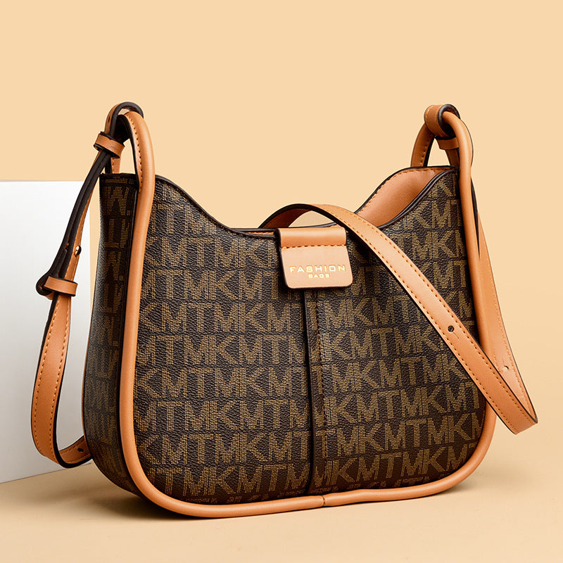 Saddle Ease Simple Shoulder Bag