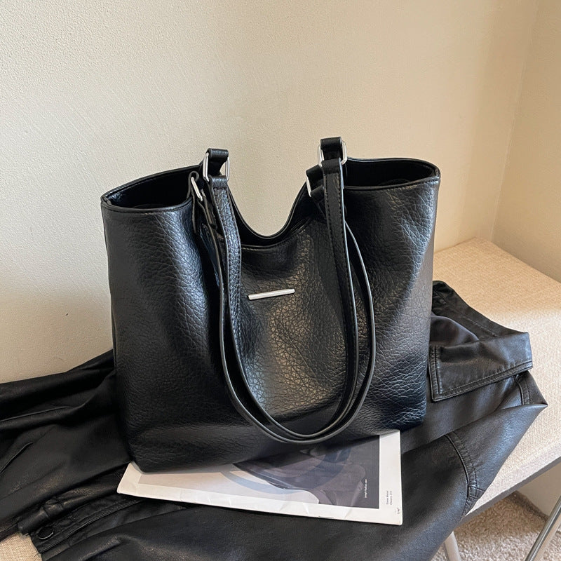 Casual Underarm Large Capacity Commuter Tote