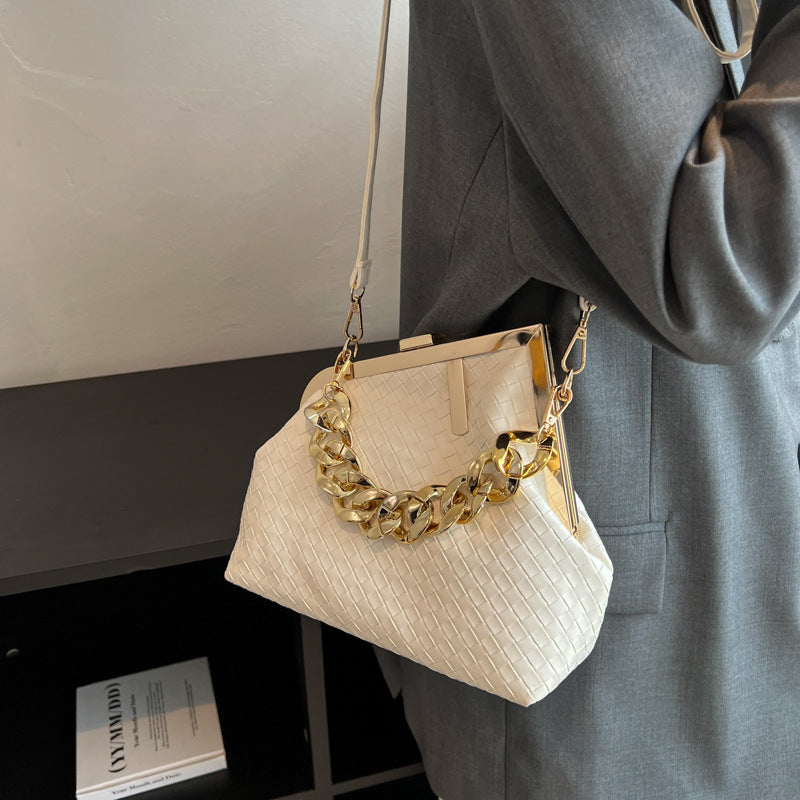 Retro Saddle Chain Shoulder Bag