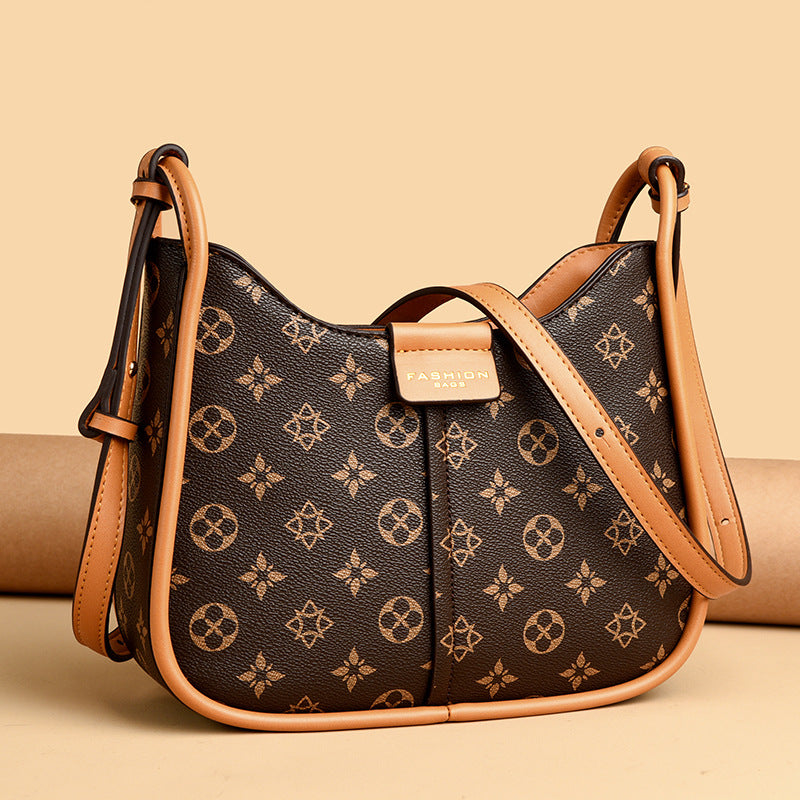 Saddle Ease Simple Shoulder Bag