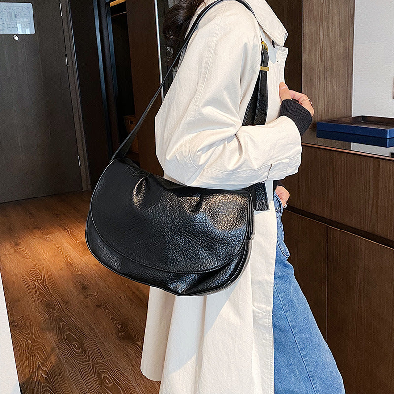 Textured Pleated Autumn Saddle Shoulder Messenger