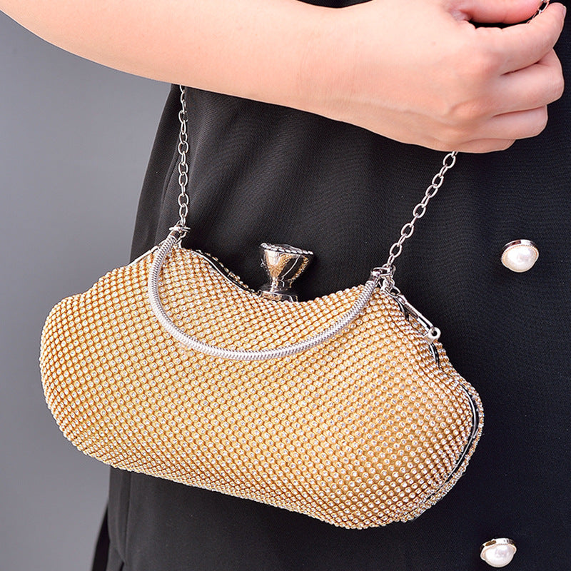 Glimmering Rhinestone Scallop Clutch Bag