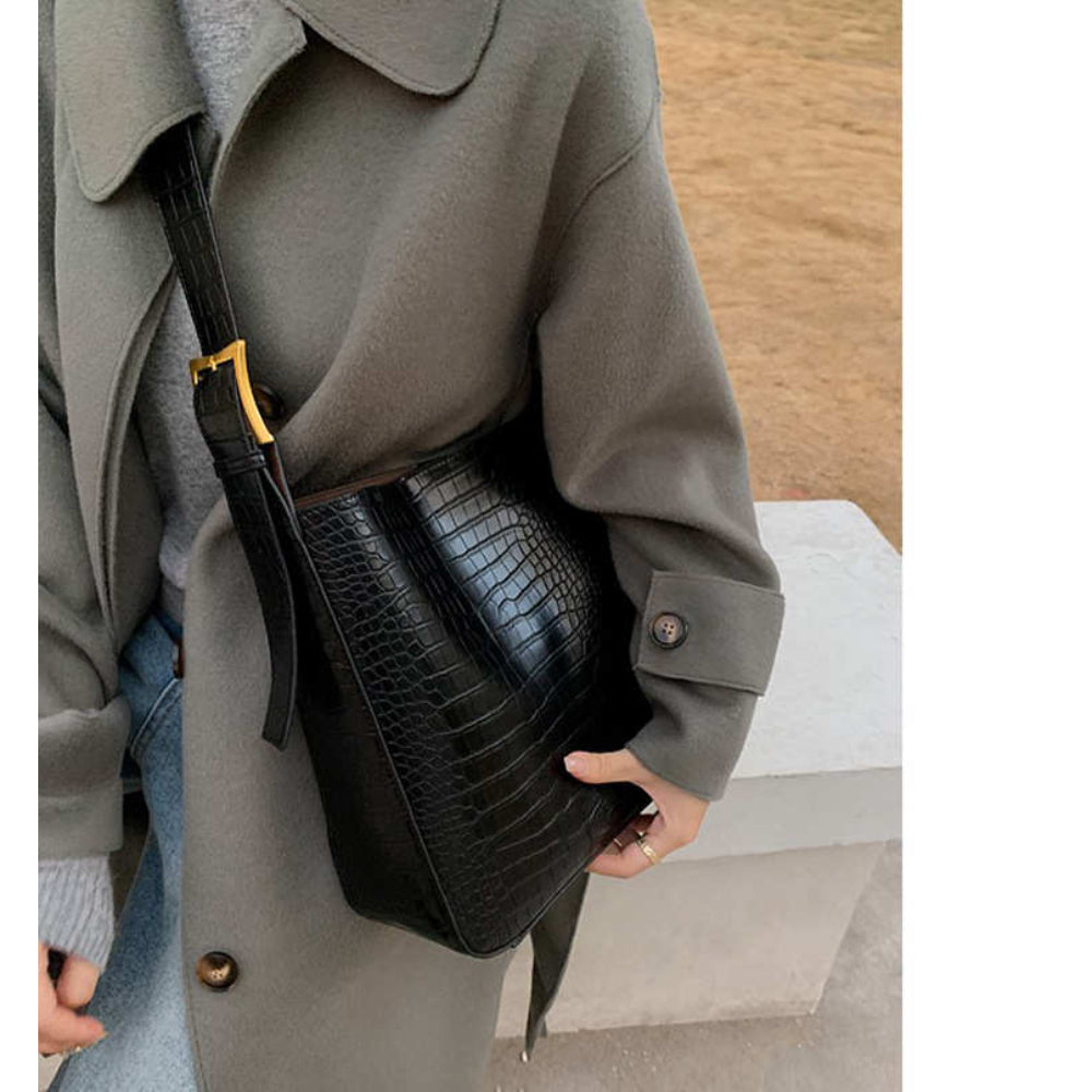 Style Crocodile Pattern Bucket Crossbody Bag