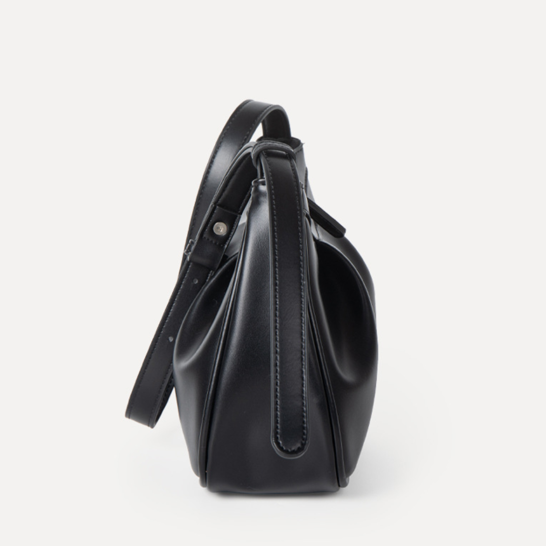 Pleated Cloud Armpit Baguette Shoulder Bag