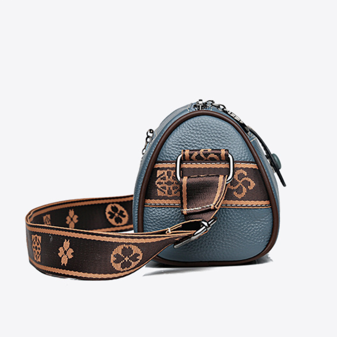 First Layer Cowhide Retro Shoulder Messenger Bag