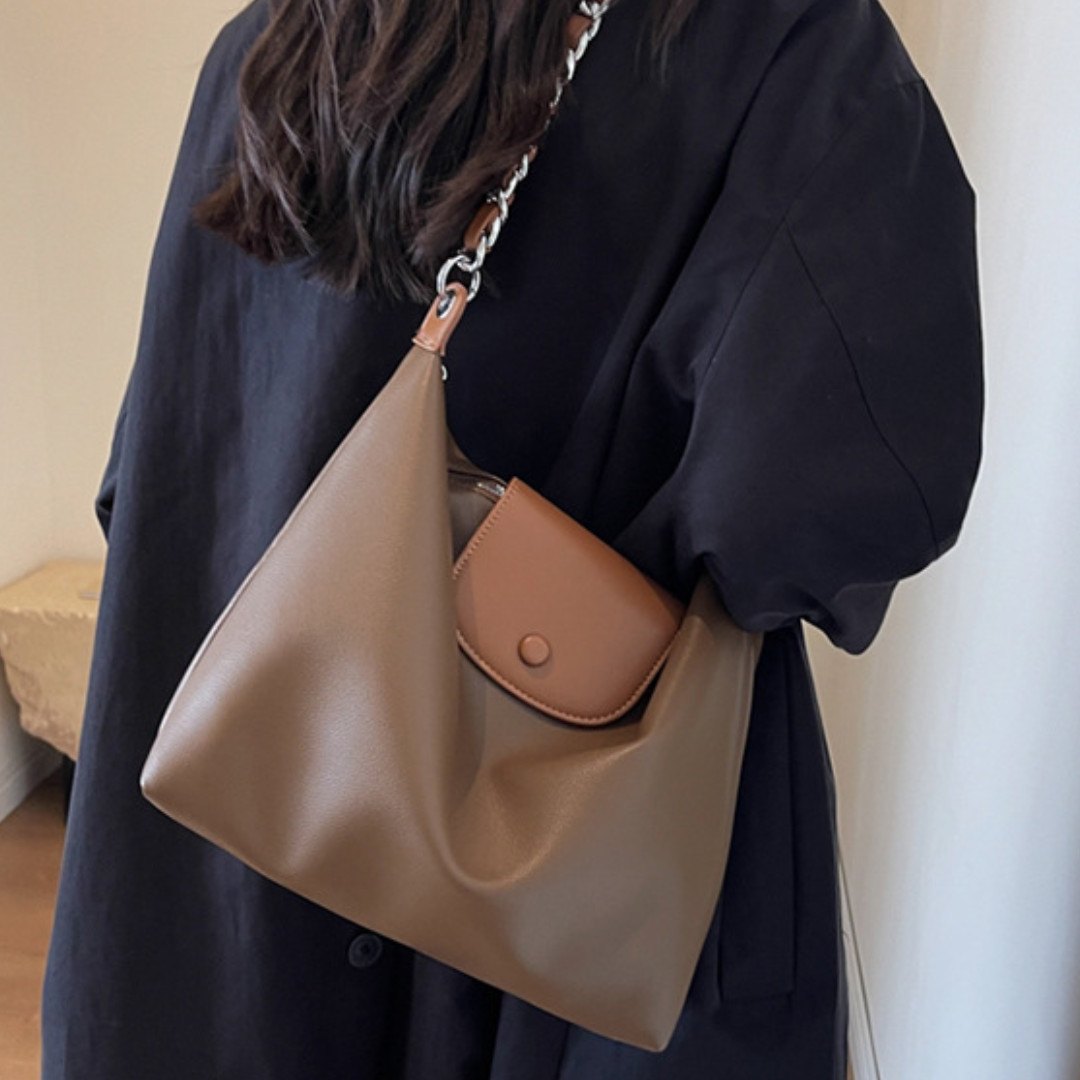Retro Pleated Chain Shoulder Commuting Tote Bag