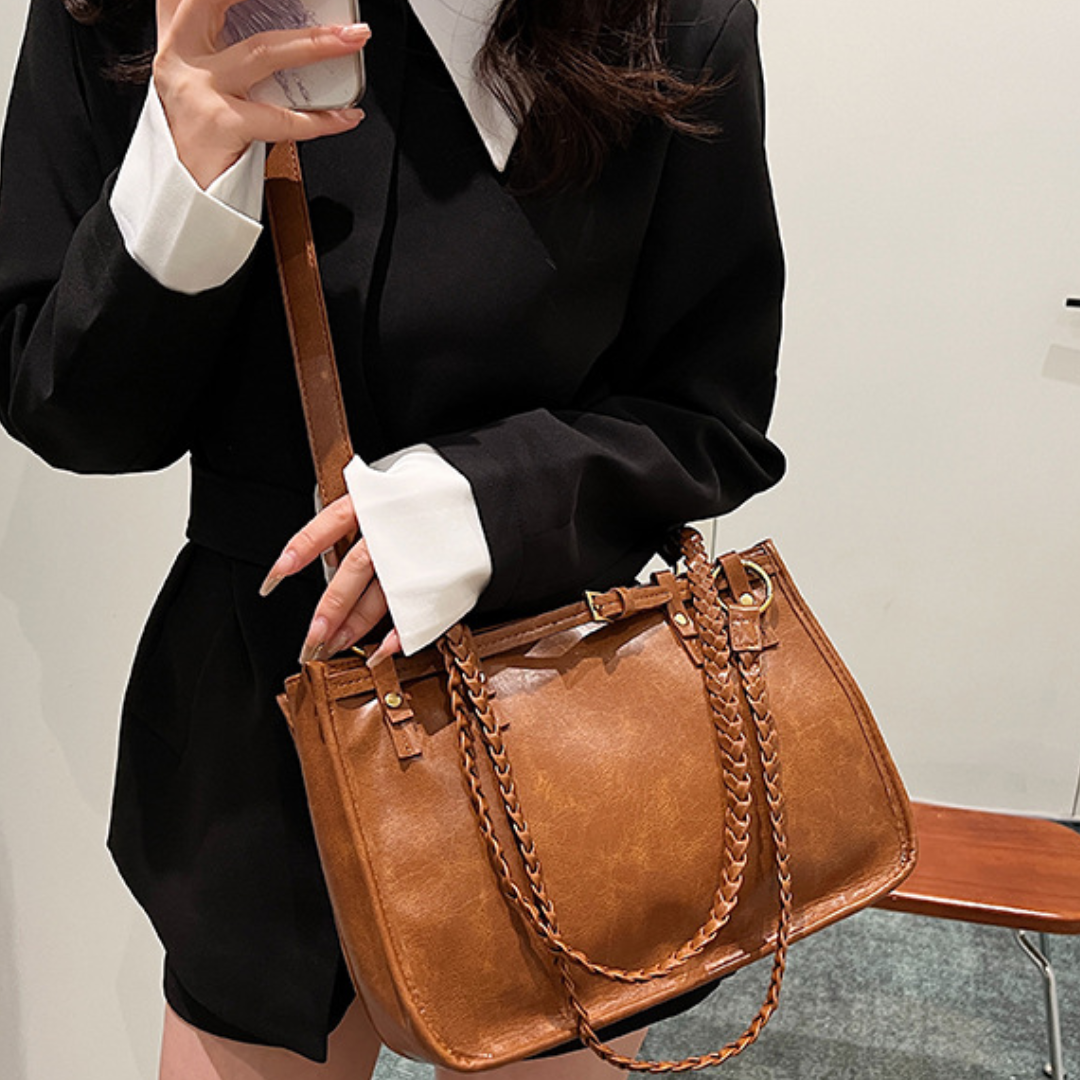 Retro Large Capacity Commuter Shoulder Tote
