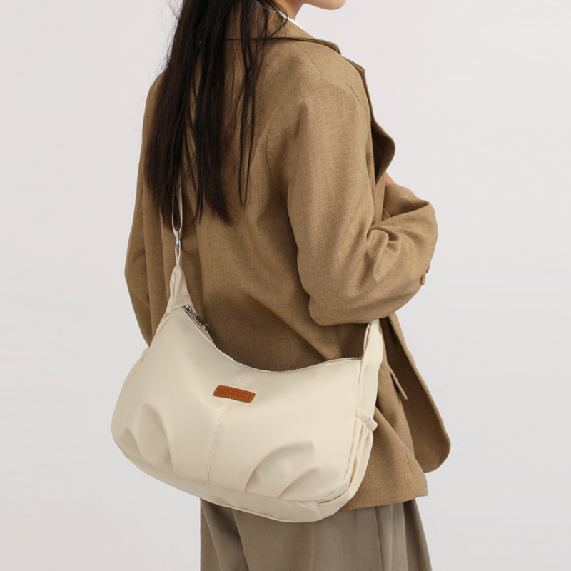 Urban Daily Soft Shape Shoulder Bag