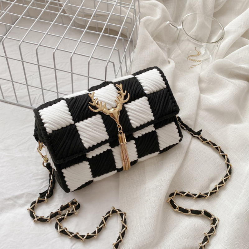 Heritage Checkered Women’s Shoulder Bag