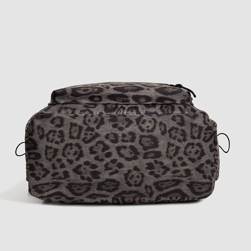 Wild Avenue Women’s Backpack
