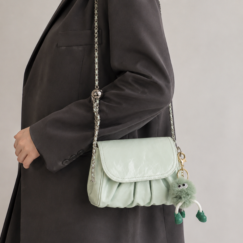 Elara Shoulder Bag