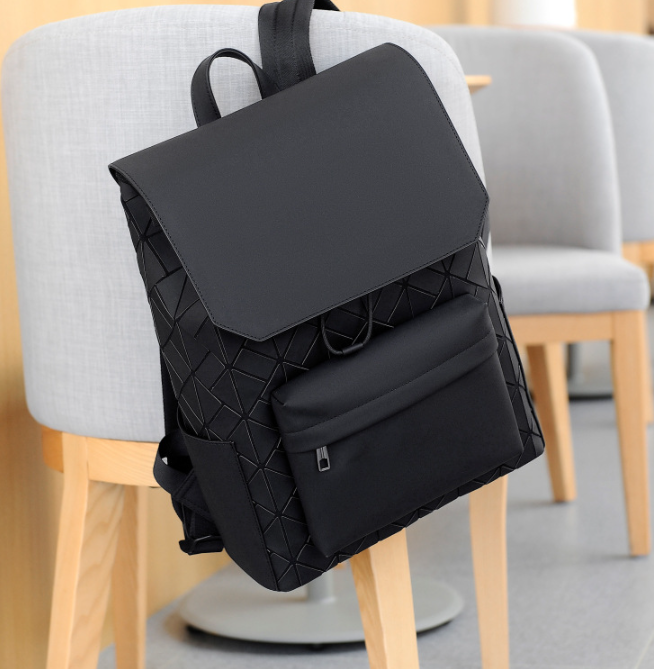 Urban Explorer Sharp Line Backpack