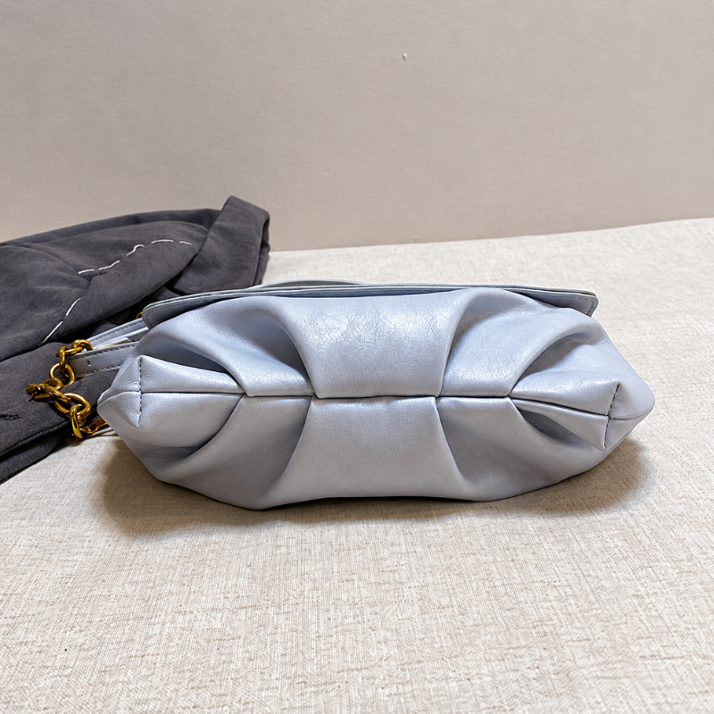 Chain Accent Women’s Shoulder Bag