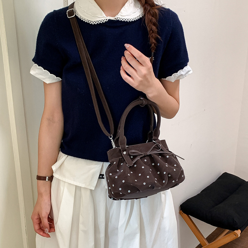 Pleated Polka Women’s Shoulder Bag