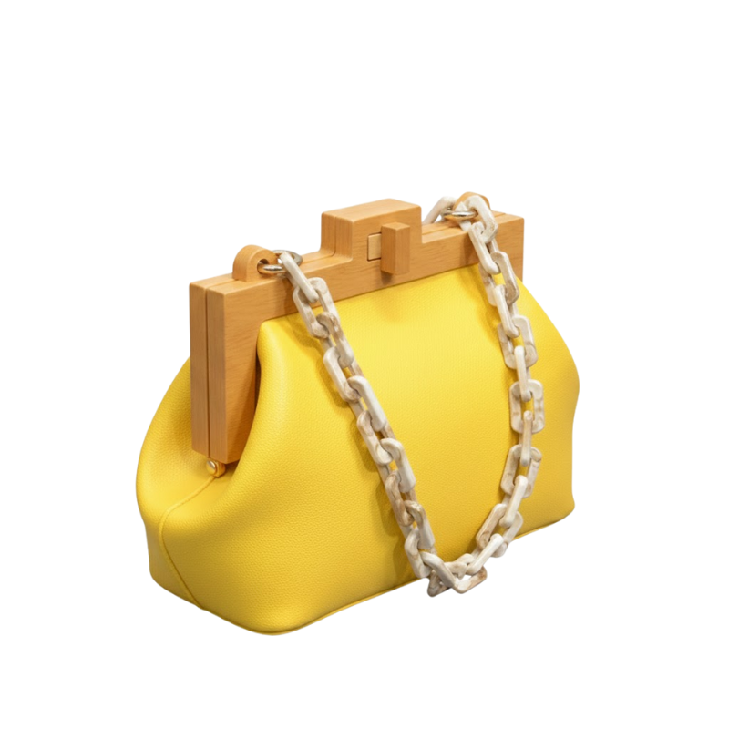 Chic Chain Affair Shoulder Bag