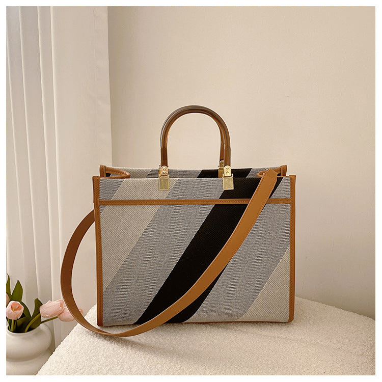 Urban Vogue Plaid Canvas Tote Bag