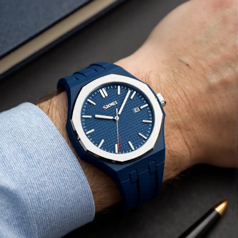 Minimalist Waterproof Quartz Watch for Couples