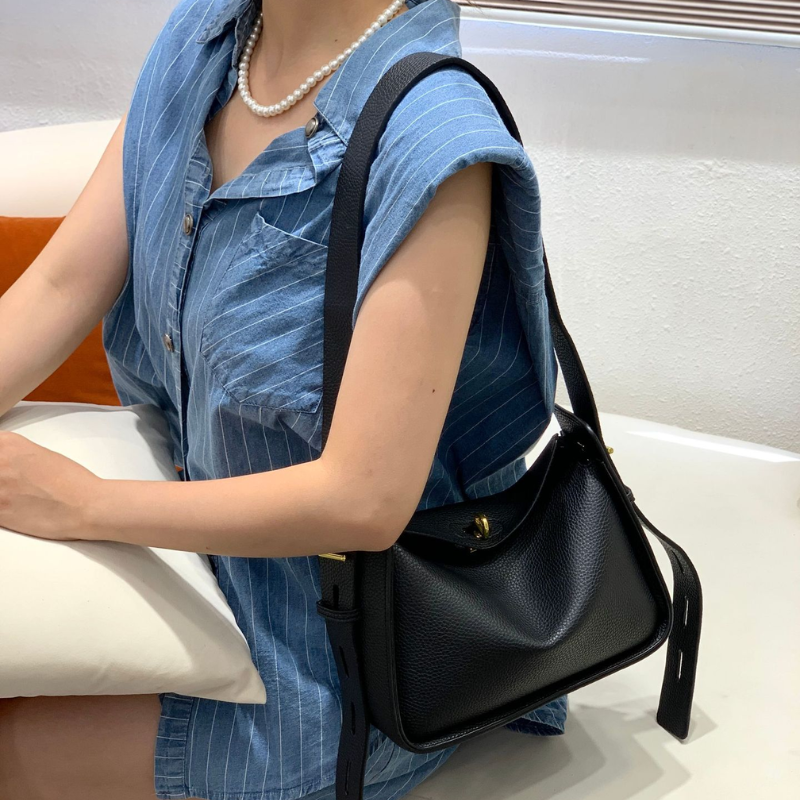 Lychee Textured Wide Strap Bucket Shoulder Bag