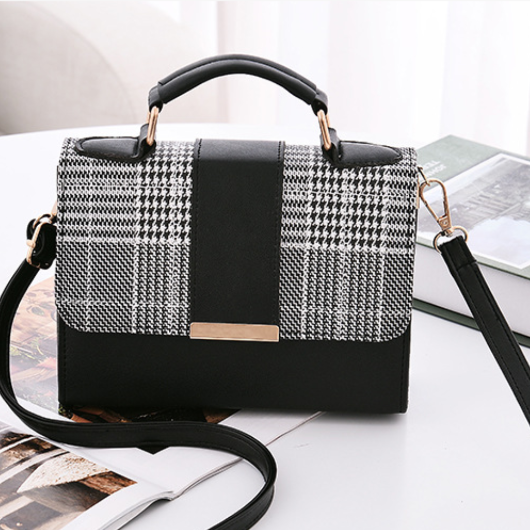 Trendy Fusion Shoulder Bag