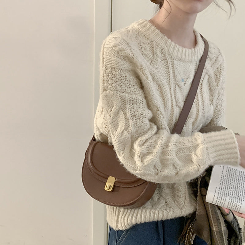 Retro Textured  Saddle Crossbody Bag
