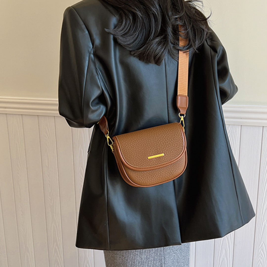 Trendy Chic Saddle Bag