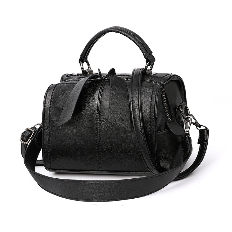 Fall Modern Classic Shoulder Bag