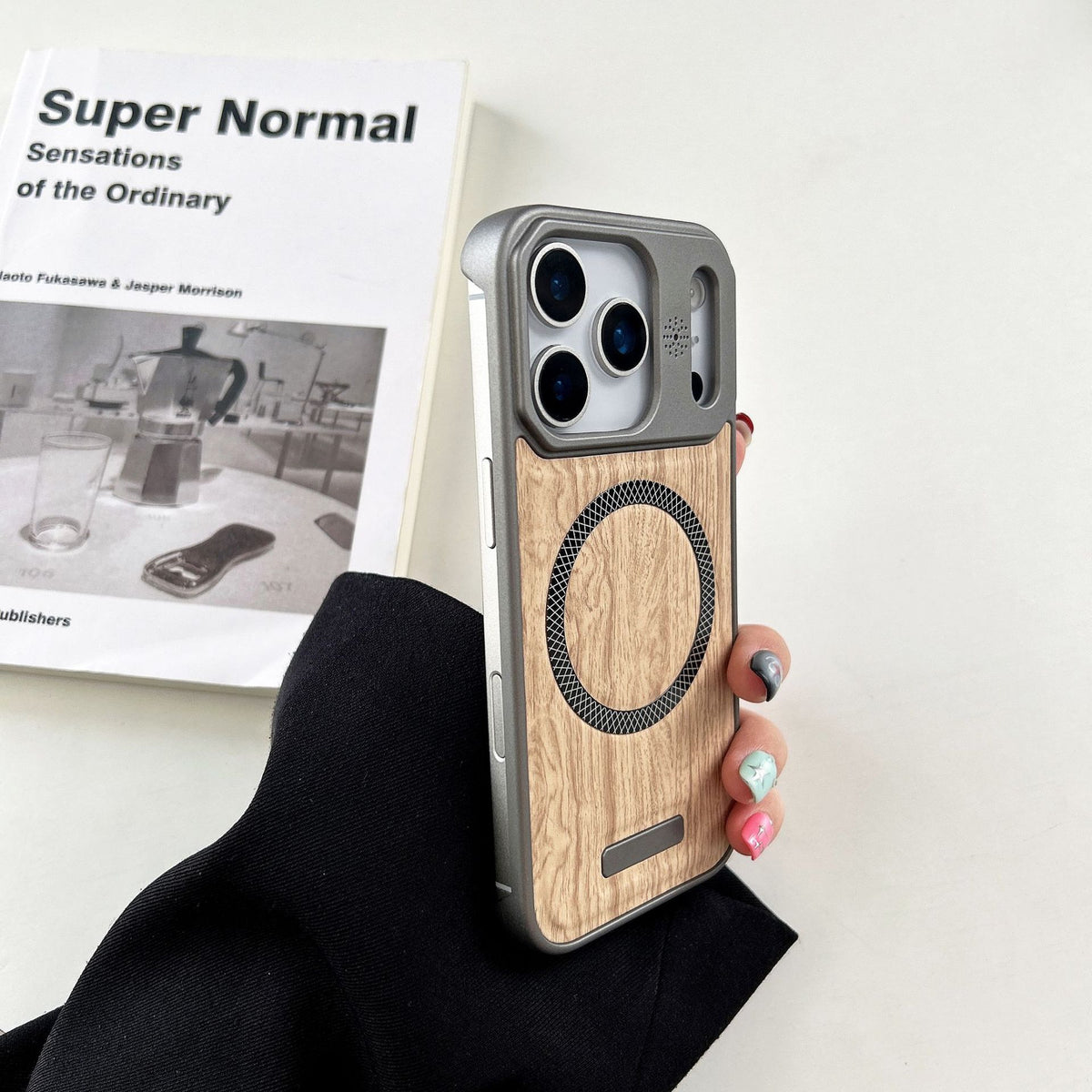 Wood Grain Magnetic Phone Case