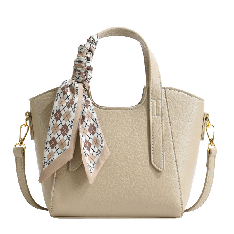 Vintage Bloom All-Season Handbag