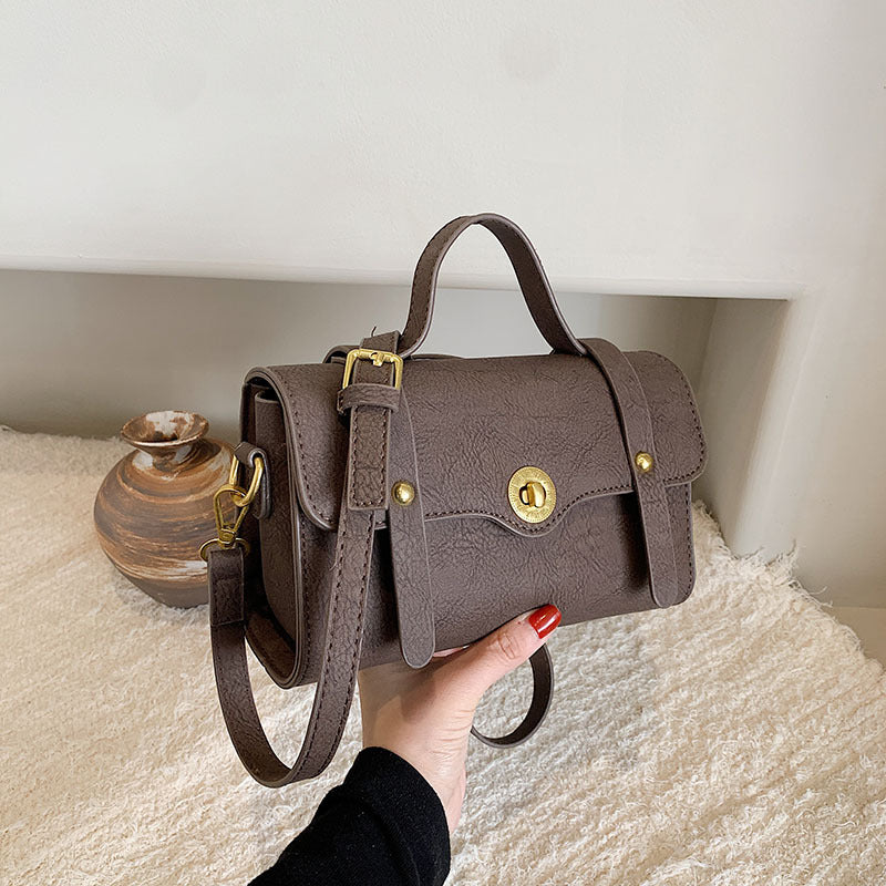 Vintage Chic Commuter Crossbody Bag