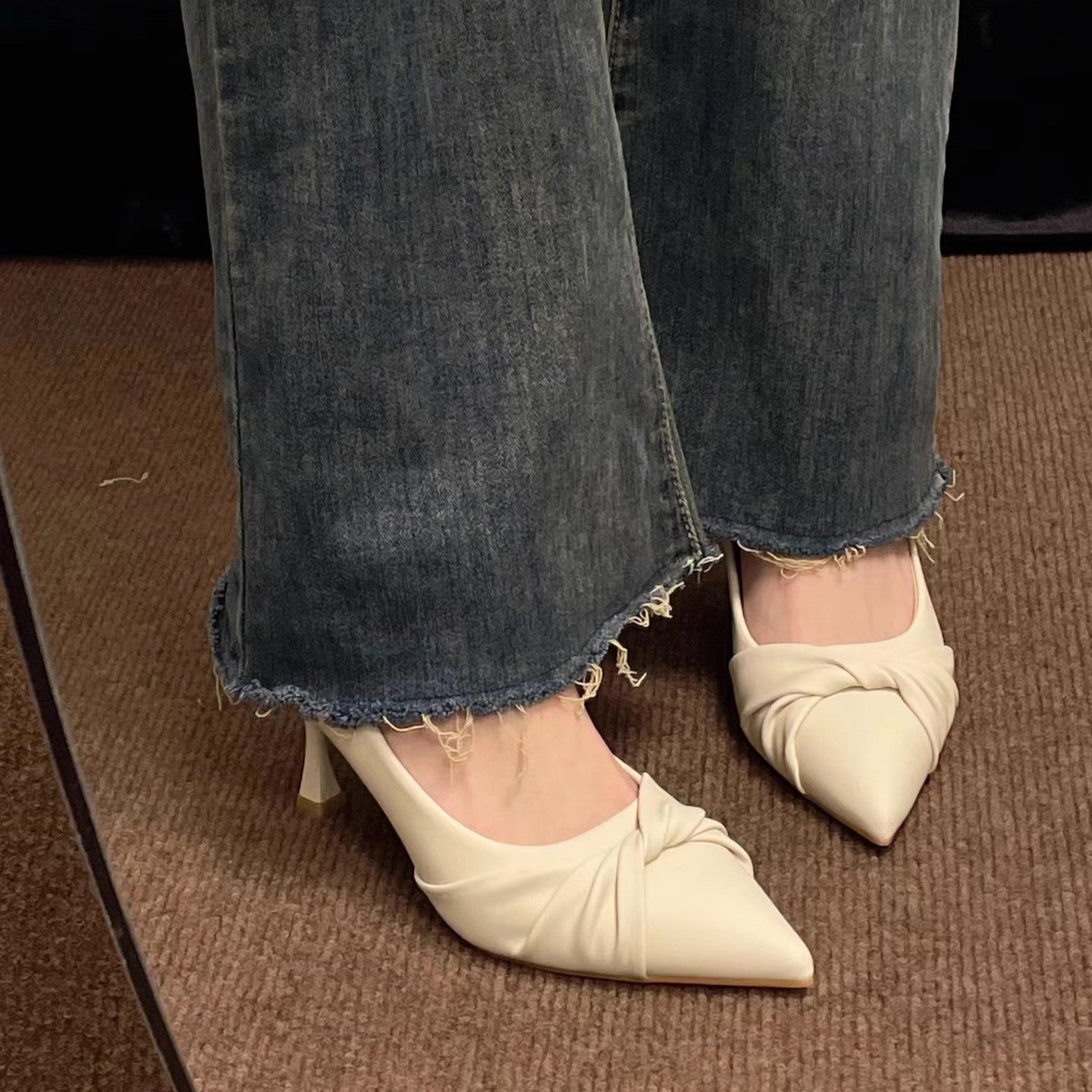 Women Premium Leather Pointed Toe Heels