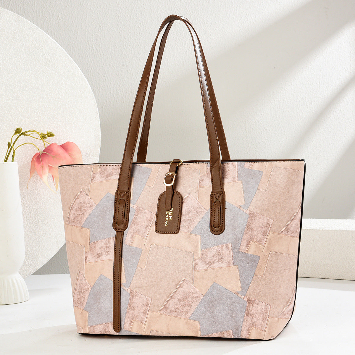 Graceful Arc Shoulder Bag