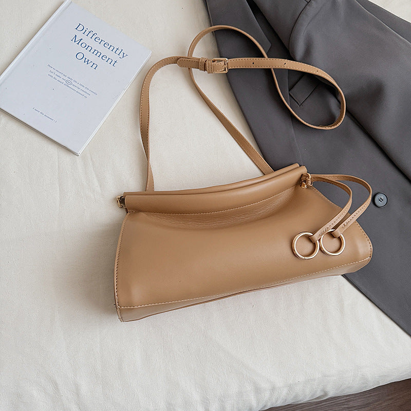 Vintage Élan Women’s Baguette Shoulder Bag