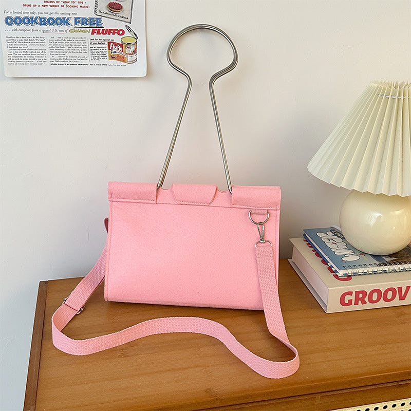 Avery Binder Shoulder Bag