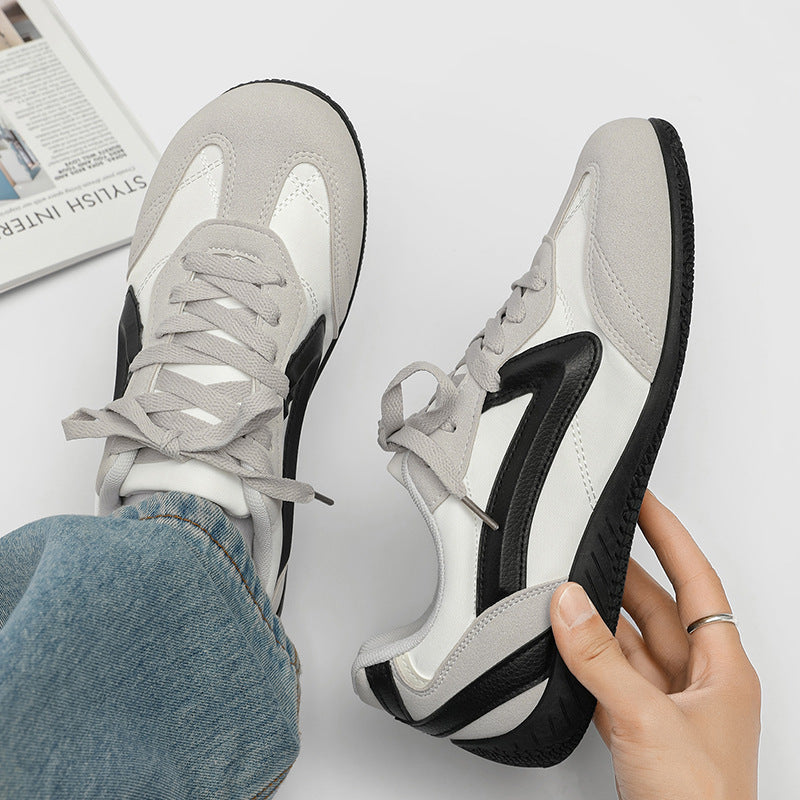 Strider Lite Low Top Sneakers