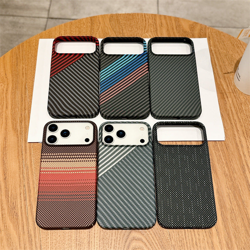 Kairo Carbon MagSafe iPhone Case