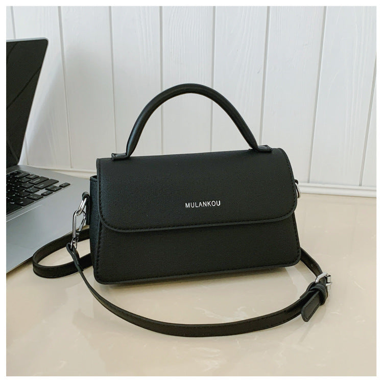 Signature Square Women’s Shoulder Bag